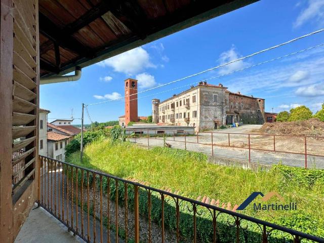 Casa indipendente in vendita a Lozzolo VC
