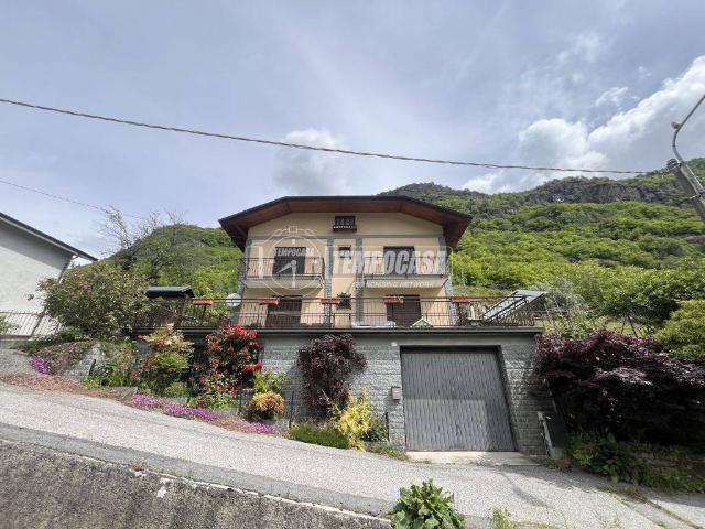 Casa indipendente in vendita a Locana TO