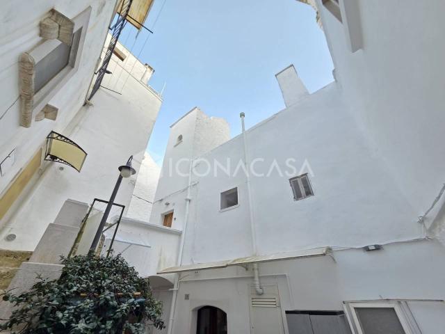 Casa indipendente in vendita a Locorotondo