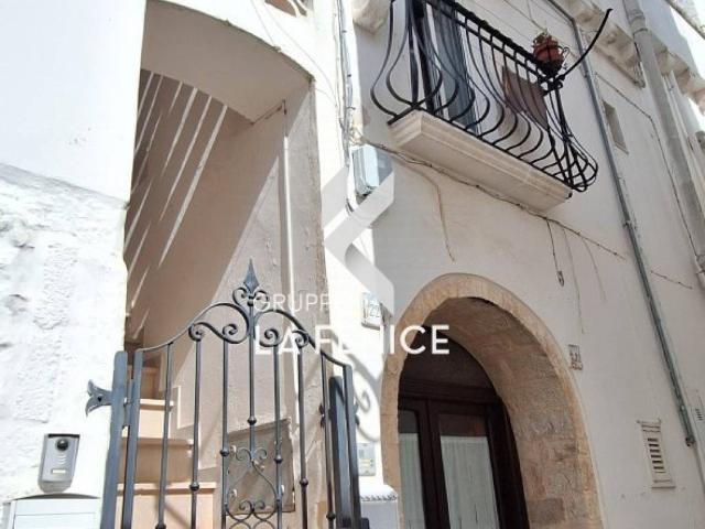 Casa indipendente in vendita a Locorotondo BA