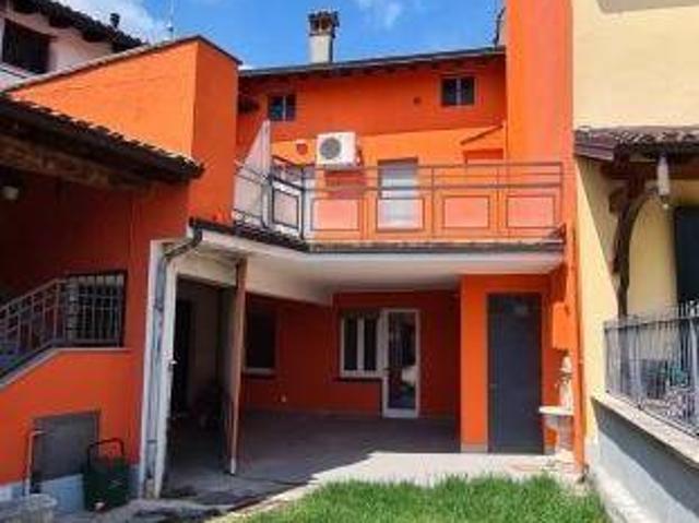 Casa indipendente in vendita a Lodi LO