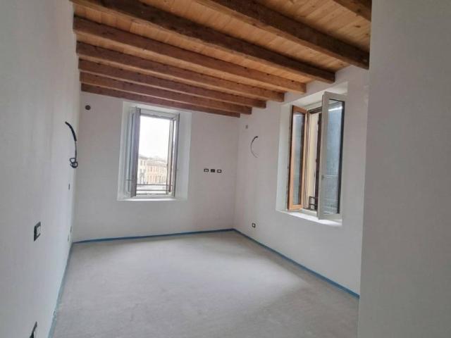 Casa indipendente in vendita a Lodi LO