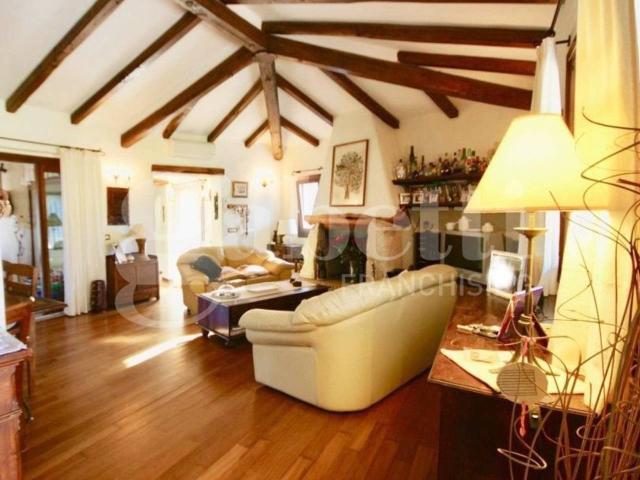 Casa indipendente in vendita a Loiri Porto San Paolo