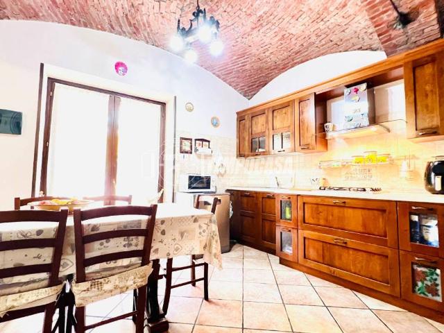 Casa indipendente in vendita a Lonate Pozzolo VA
