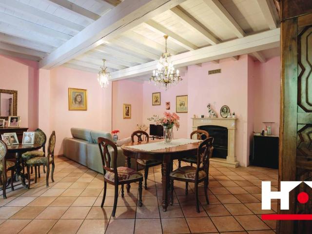 Casa indipendente in vendita a Lonato del Garda BS