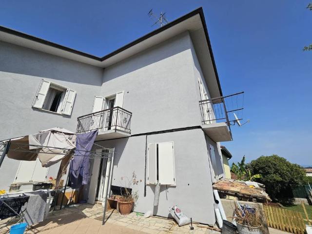 Casa indipendente in vendita a Lonato del Garda BS