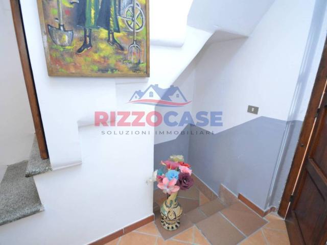 Casa indipendente in vendita a Longobucco CS