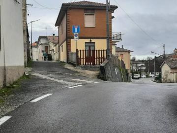 Casa indipendente in vendita a Longone Sabino RI
