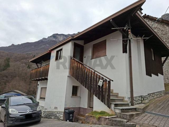 Casa indipendente in vendita a Longarone