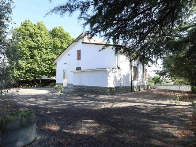 Villa in vendita a Longiano FC