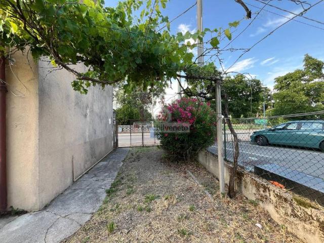 Casa indipendente in vendita a Lonigo VI