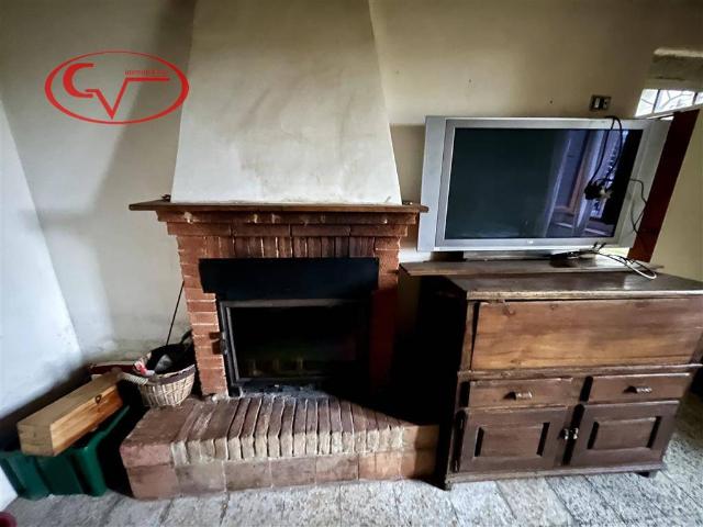Casa indipendente in vendita a Loro Ciuffenna AR