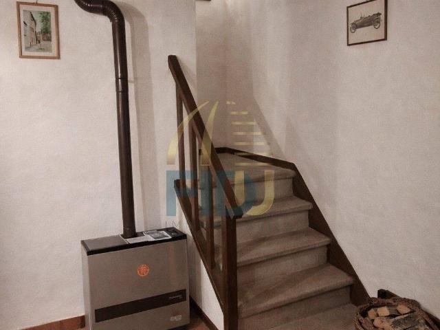 Casa indipendente in vendita a Loro Ciuffenna AR