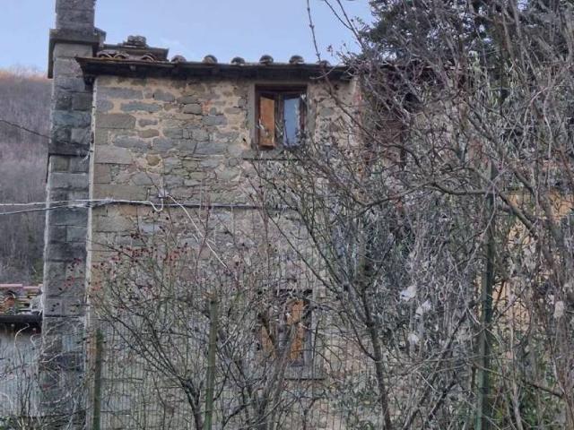 Casa indipendente in vendita a Loro Ciuffenna AR