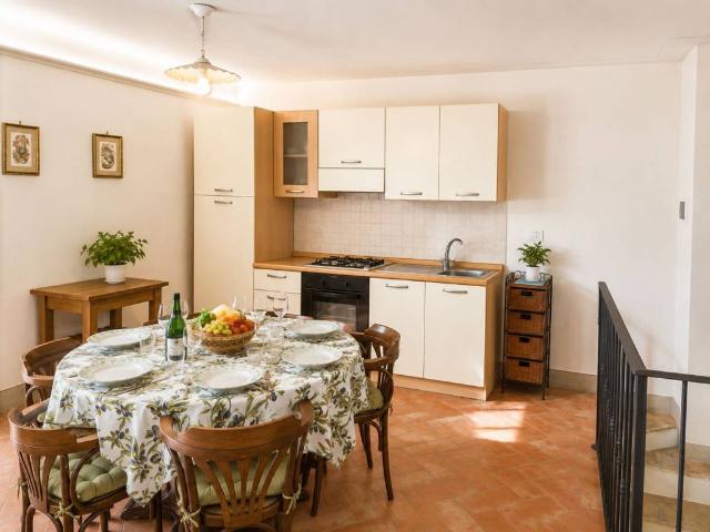 Casa indipendente in vendita a Laterina Pergine Valdarno AR