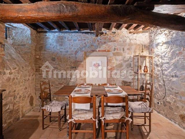 Casa indipendente in vendita a Laterina Pergine Valdarno AR