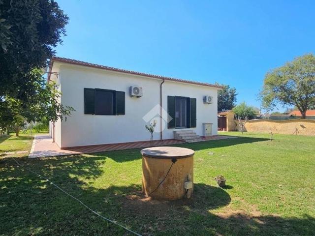 Casa indipendente in vendita a Latina LT