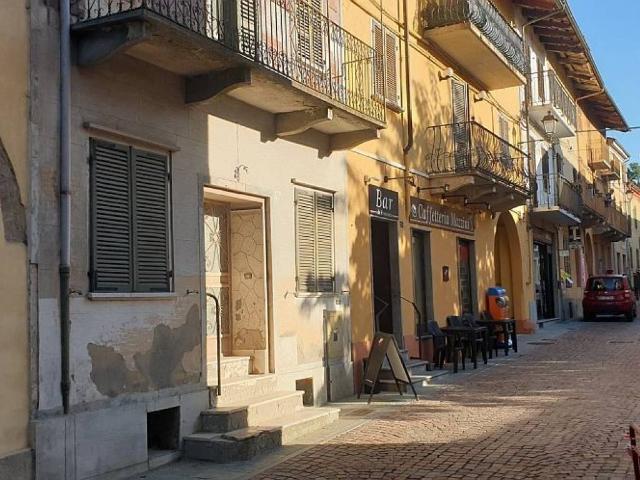 Casa indipendente in vendita a Lauriano TO