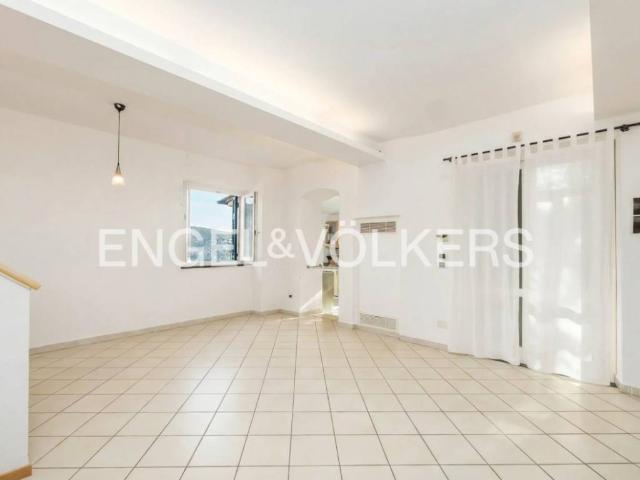 Casa indipendente in vendita a Lavagna GE