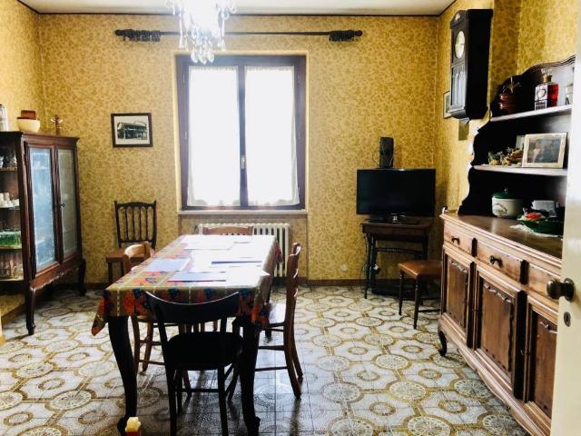 Casa indipendente in vendita a La Cassa TO