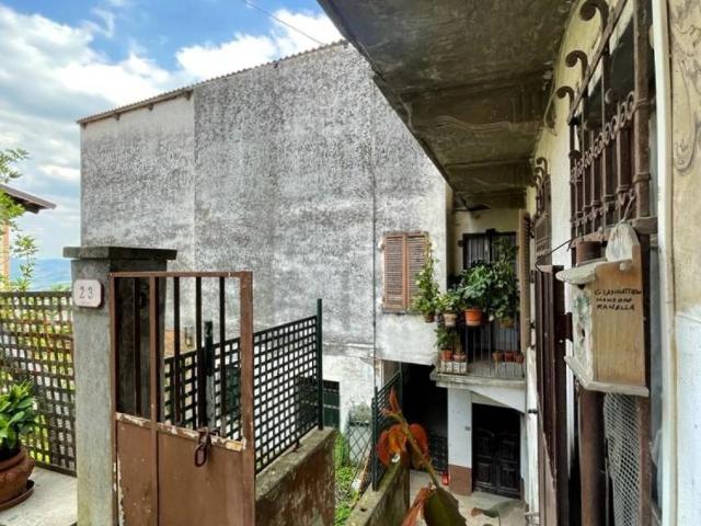 Casa indipendente in vendita a La Morra CN