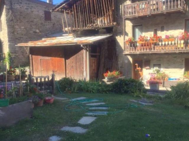 Casa indipendente in vendita a La Salle AO