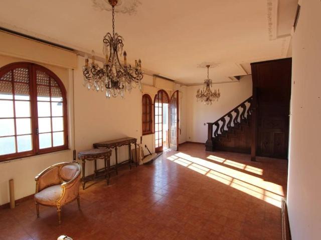 Casa indipendente in vendita a La Spezia SP