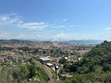 Casa indipendente in vendita a La Spezia SP