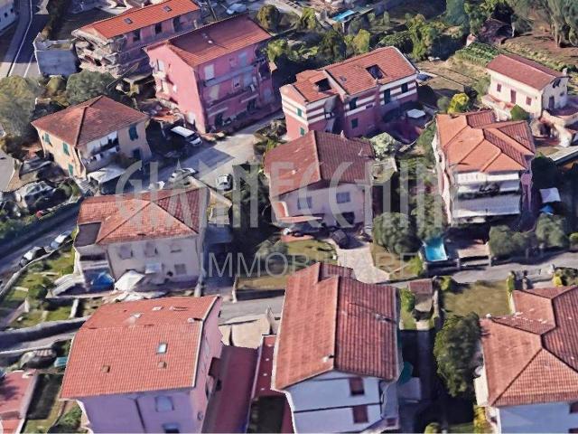 Casa indipendente in vendita a La Spezia