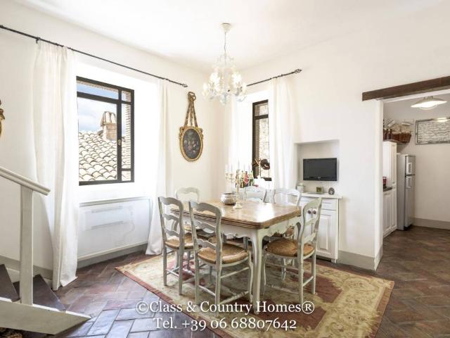 Casa indipendente in vendita a Labro RI
