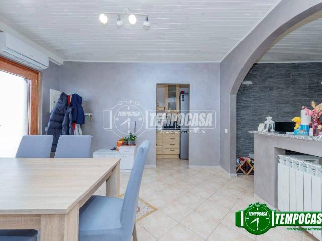 Casa indipendente in vendita a Lacchiarella MI