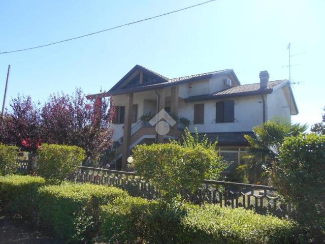 Casa indipendente in vendita a Lagosanto FE