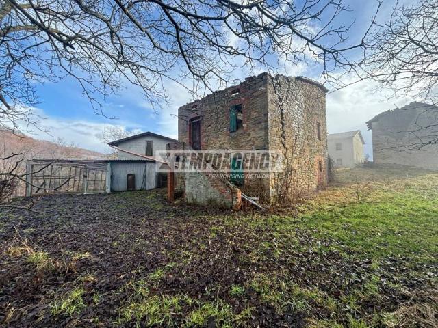 Casa indipendente in vendita a Lama Mocogno MO