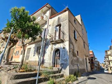 Casa indipendente in vendita a Lamezia Terme CZ