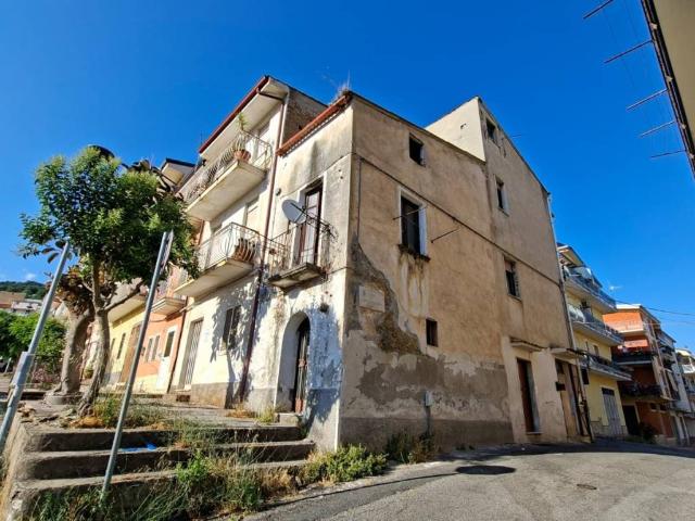 Casa indipendente in vendita a Lamezia Terme CZ