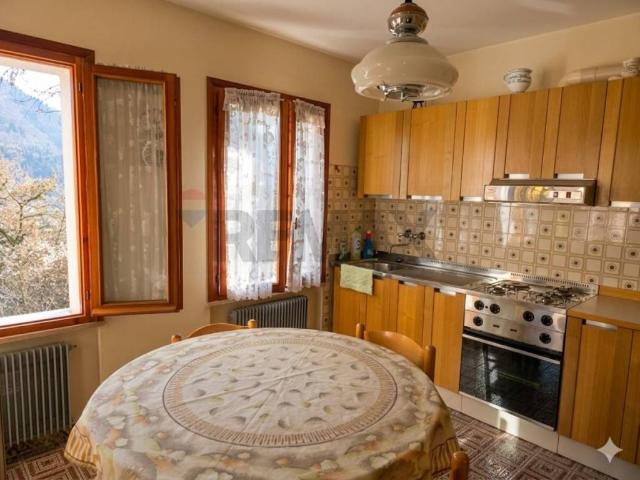 Casa indipendente in vendita a Lamon BL