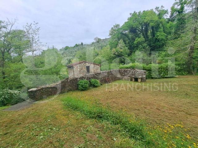 Casa indipendente in vendita a Lamporecchio PT