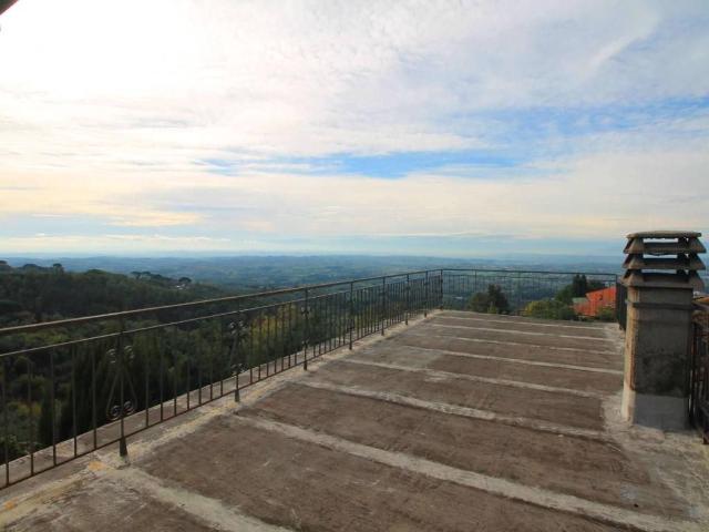 Casa indipendente in vendita a Lamporecchio PT