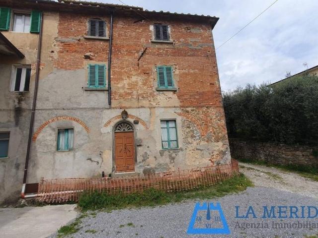 Casa indipendente in vendita a Lamporecchio PT