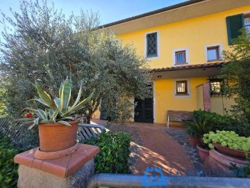 Casa indipendente in vendita a Lamporecchio PT