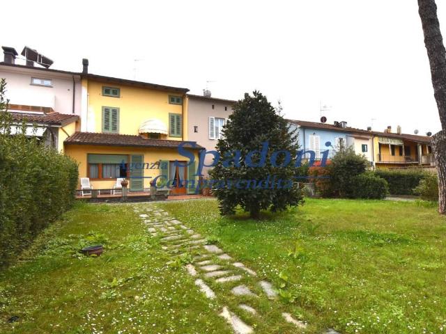 Casa indipendente in vendita a Lamporecchio PT