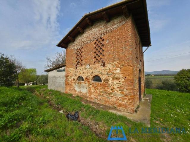 Casa indipendente in vendita a Lamporecchio PT