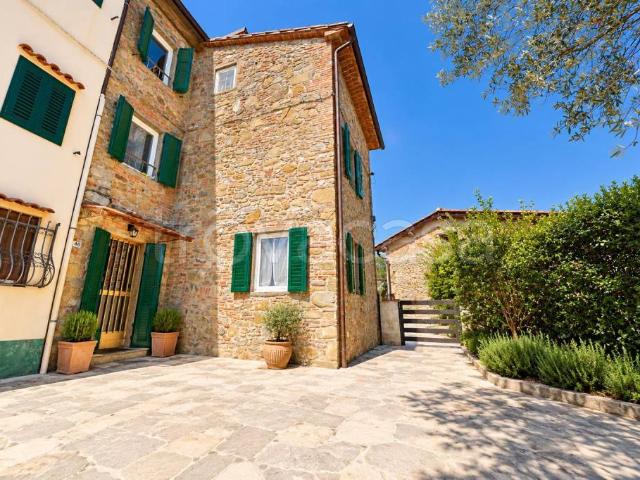 Casa indipendente in vendita a Lamporecchio via Ceppeto, 46