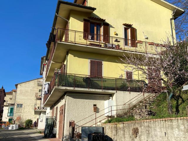 Casa indipendente in vendita a Lamporecchio