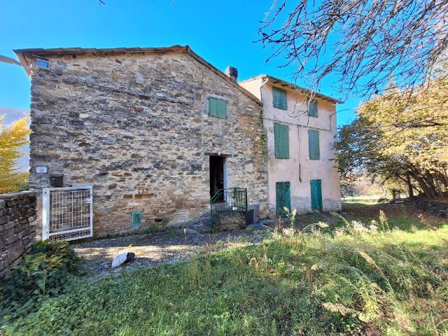 Casa indipendente in vendita a Langhirano PR