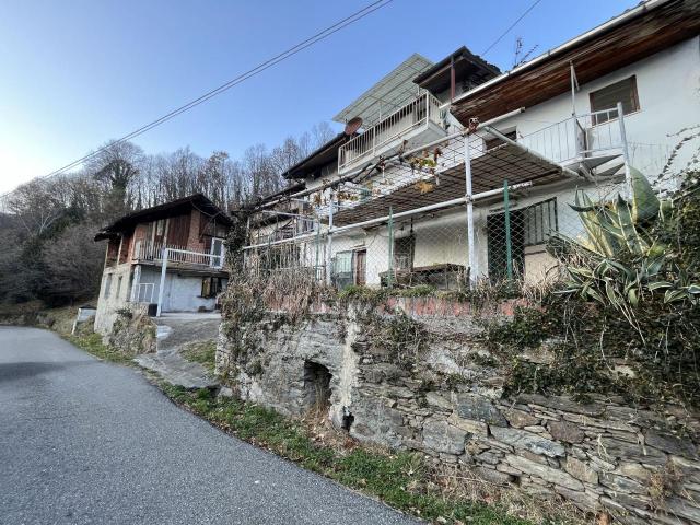 Casa indipendente in vendita a Lanzo Torinese
