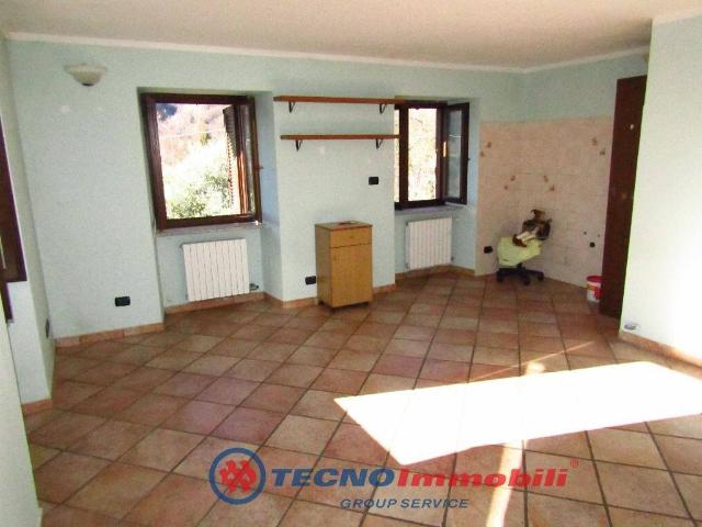 Casa indipendente in vendita a Lanzo Torinese TO