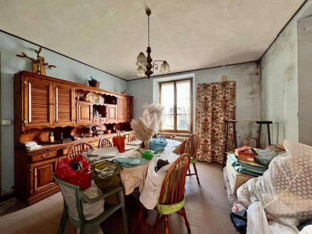 Casa indipendente in vendita a Lanzo Torinese TO