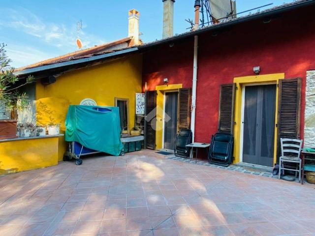 Casa indipendente in vendita a Lanzo Torinese TO