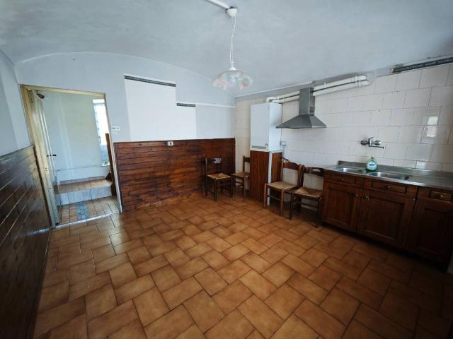 Casa indipendente in vendita a Lanzo Torinese TO